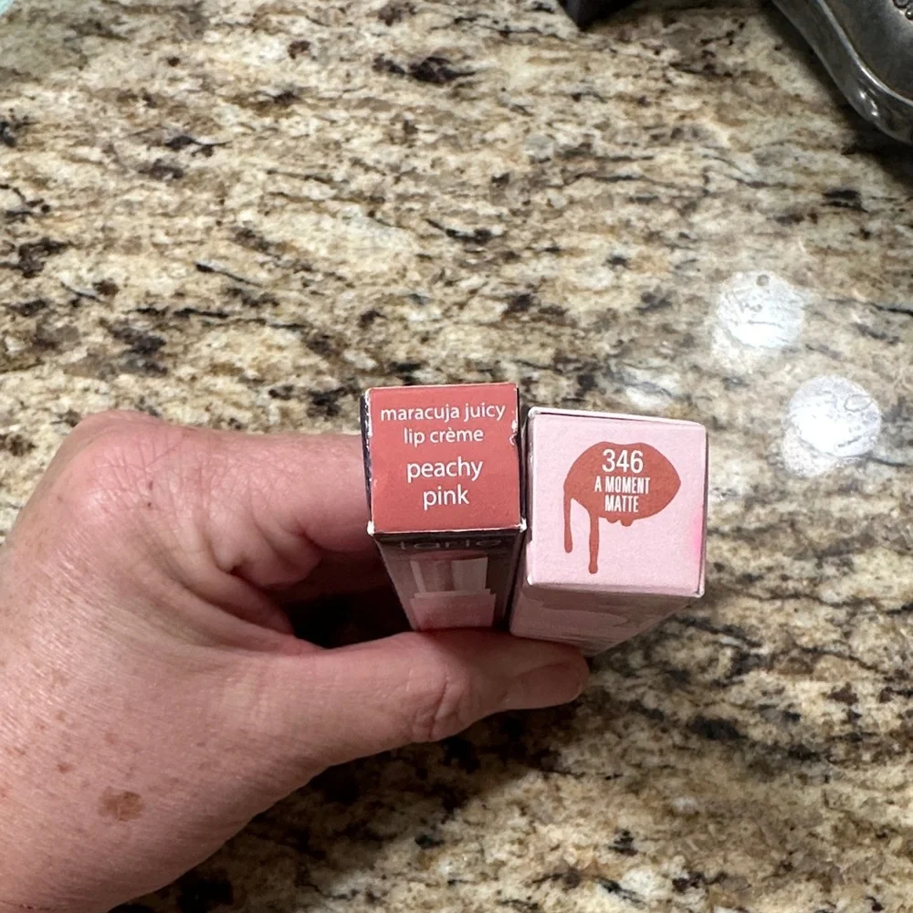 Tarte Maracuja Juicy Lip Crème and my Kylie Matte Liquid Lipstick